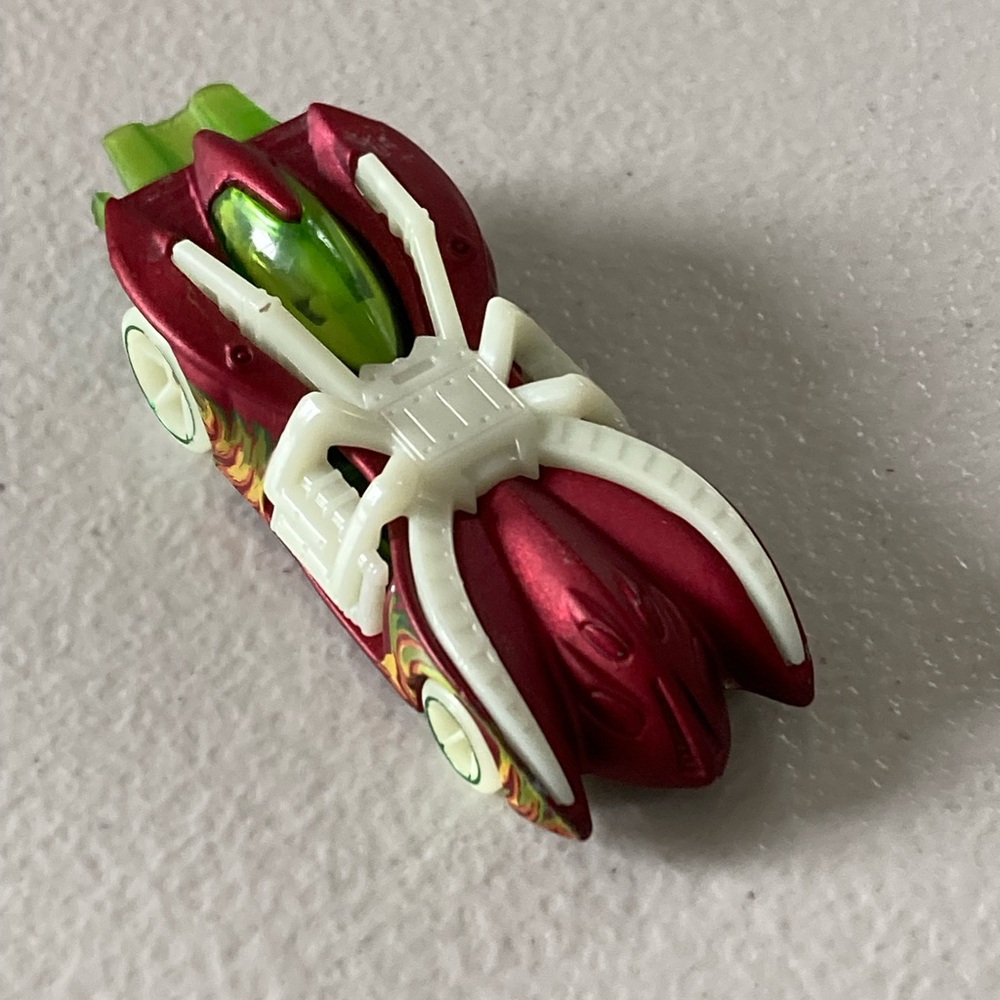 2000 Mattel Hot Wheels Arachnorod Toy Car
